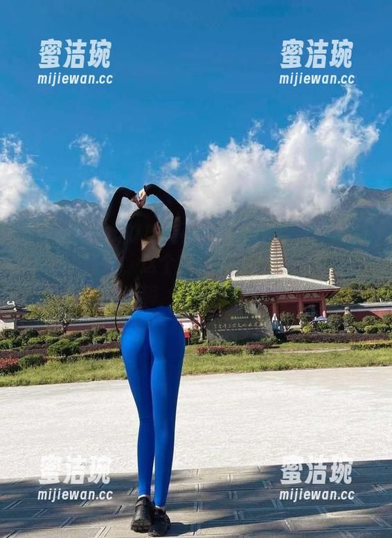 120斤的小王同学 微密圈 - 120斤的小王同学的红色高跟加上超级高清,这个组合已经在图库里留存了不少光辉,果然不能小看呀。