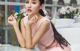 AISS爱丝(黄金版) – 若兮荣耀出浴：精选日光浴作品集，准备好被我的光芒拍晕了吗？