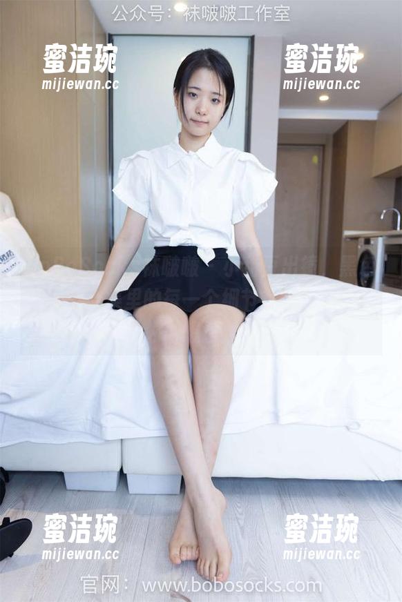 BoBoSocks袜啵啵-小甜豆 BoBoSocks袜啵啵 - 小甜豆出镜,黑色渔网袜合集里的每一个细节,竟有点让人想歪