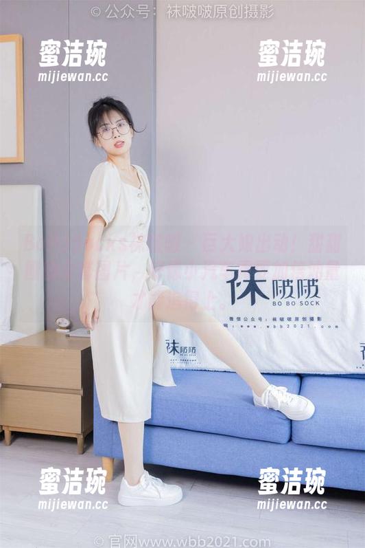 BoBoSocks袜啵啵-甜甜圈 BoBoSocks袜啵啵 - 巨大娘出动!甜甜圈的全套图片,好像小汽车需要加倍油量才能追得上。