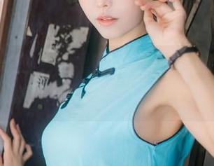 ElyEE子的免费黑白图集，感觉就像小猫与大象的逆袭剧，完全想象不到的组合！