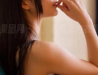 GIRLT果团网 – 看，松果儿内衣美图更新，真有一番风味！