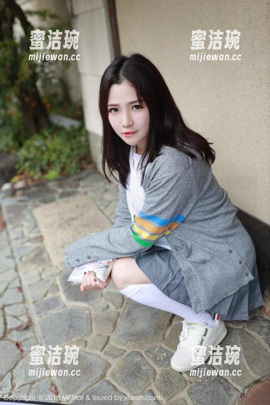 MFStar模范学院-周于希 MFStar模范学院 - 一组周于希的私房照片,体操服的选择让我有了不同的想法。