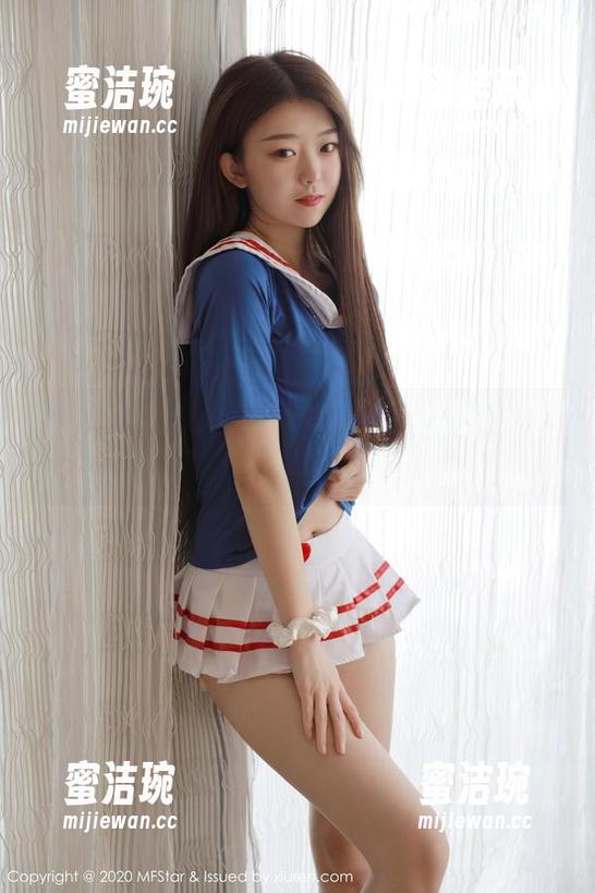 MFStar模范学院-苏西-susie MFStar模范学院 - 看吧,就是苏西-susie的写真,不同寻常的美足风格。