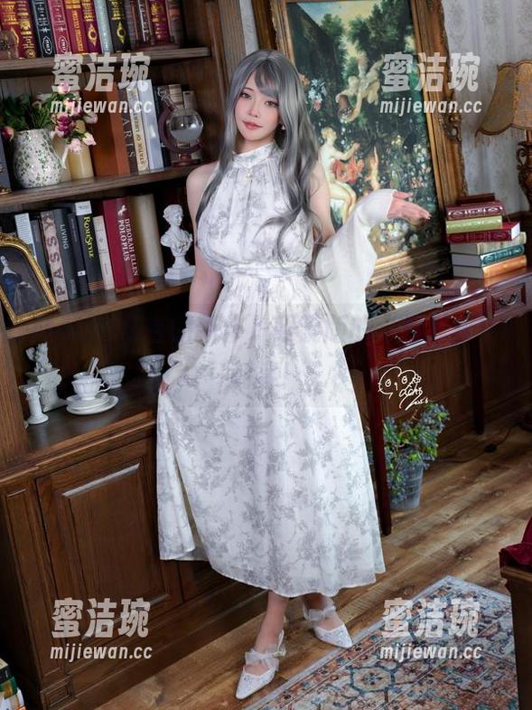 Machi马吉 Machi马吉的新作,眼镜版的‘看过来’刺客!