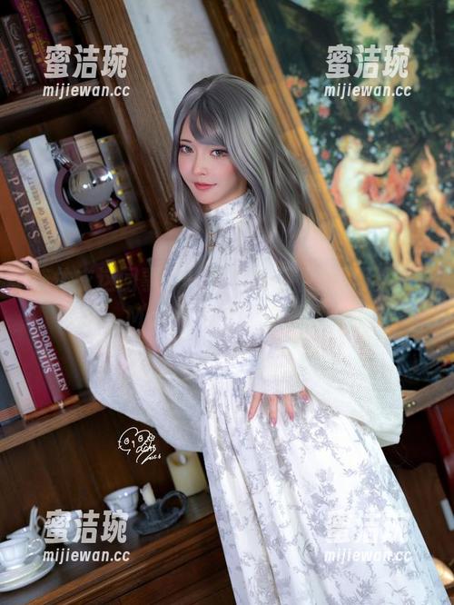 连体衣这回事，一看就停不下来的无圣光图集，Machi马吉拿捏得死死的。