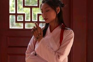 MiiTao蜜桃社 – 陆萱萱Cecilia的日常：从原图到壁纸，随手一拍都是风景！