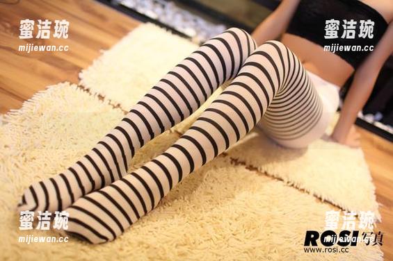 ROSI写真 更新!ROSI天台的套图,争做风头十足的天台达人!