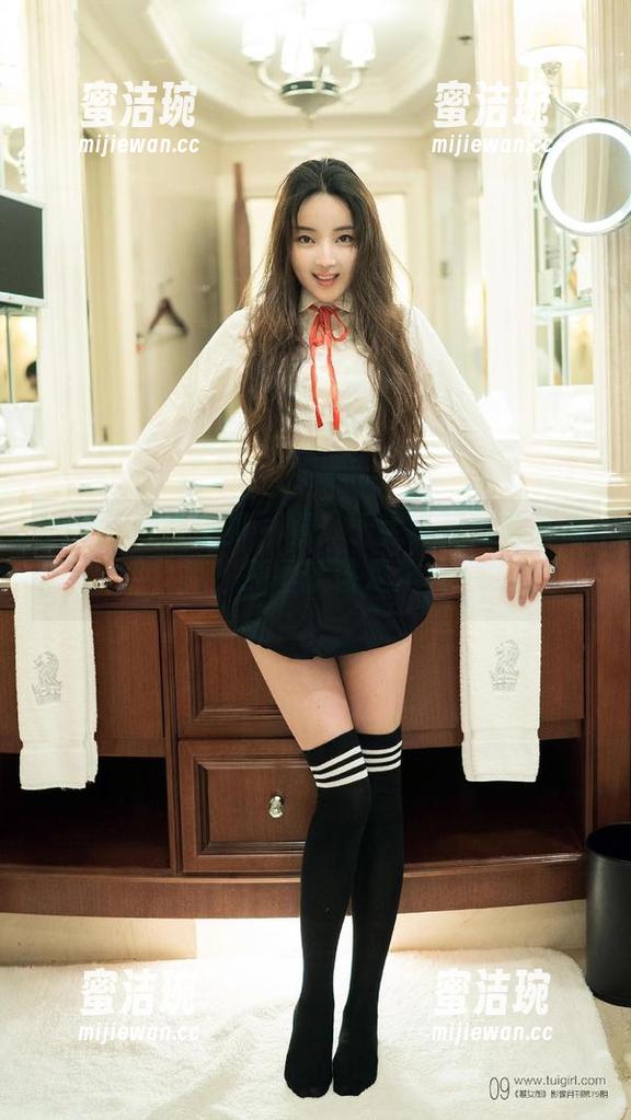 TuiGirl推女郎 - 看！于大小姐的秘书写真，原图就该是这样