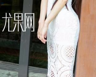 UGirls尤果网 – 图片里的艾霓莎，旅拍被赋予了新定义，这可是我的“行走的风景”。