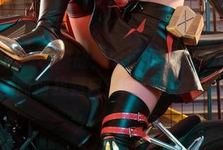 纯白写真终极挑战：如何在Umeko J的美图面前找到自己的颜色曲线！