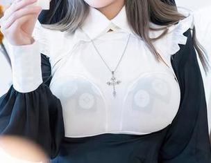 XINGYAN星颜社 – 更新了！黎秋秋的写真材质，又拉近了跟学妹之间的距离，情感总是扑朔迷离。