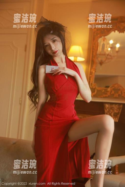 Xiuren秀人网-Candy糖糖 Xiuren秀人网 - Candy糖糖裸足私拍,挑战你对“美”的预设