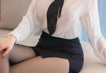 Xiuren秀人网 – 浸入Mieko林美惠子的修女世界，更新后的图包让我流连忘返？