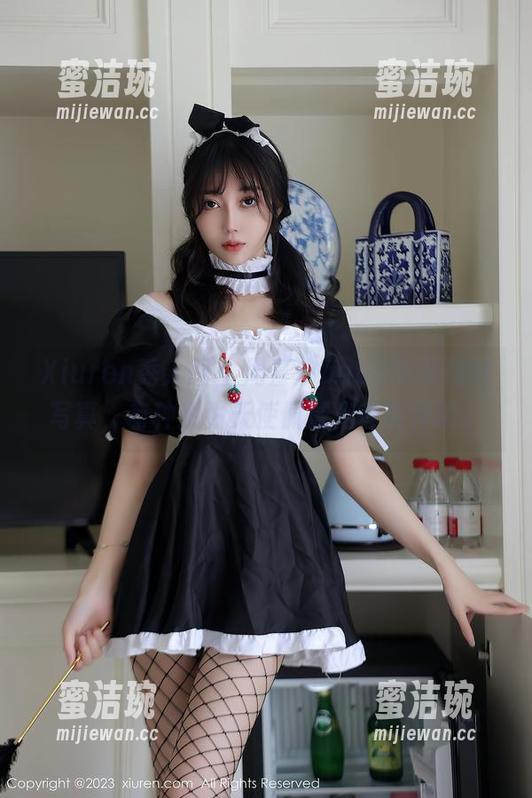 Xiuren秀人网-周慕汐baby Xiuren秀人网 - 周慕汐baby带来福利写真,有种想为天使佩戴光环的冲动。