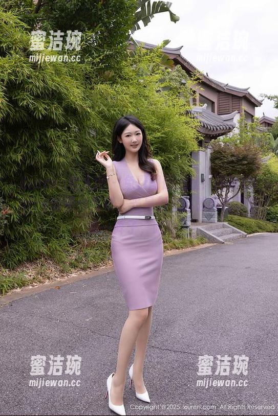 Xiuren秀人网-周慕汐fairy Xiuren秀人网 - 免费图册上线!周慕汐fairy的黑丝吊裙,光是想象都够我魂牵梦萦一阵子,哈哈。