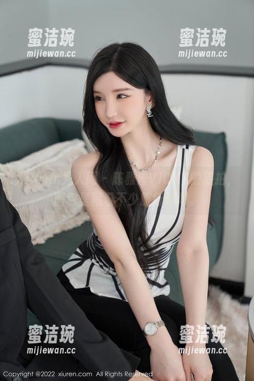 Xiuren秀人网-陈雅漫VICKY Xiuren秀人网 - 陈雅漫VICKY的旅拍,图包里藏着不少旅行趣闻。