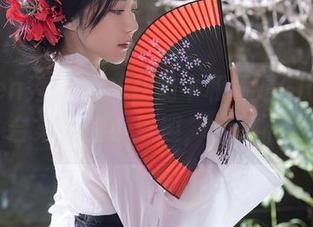 Xiuren秀人网 – 在奶牛和黄婧GIGI之间，合集中的小乐趣，分享不停！