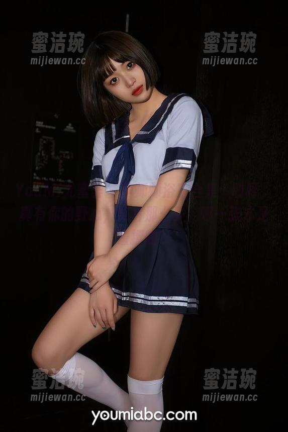 YouMi尤蜜荟-李师师 YouMi尤蜜荟 - 李师师浴室合集:哎呀,真有你的野心,照片那么多,哪一张才是最撩的?