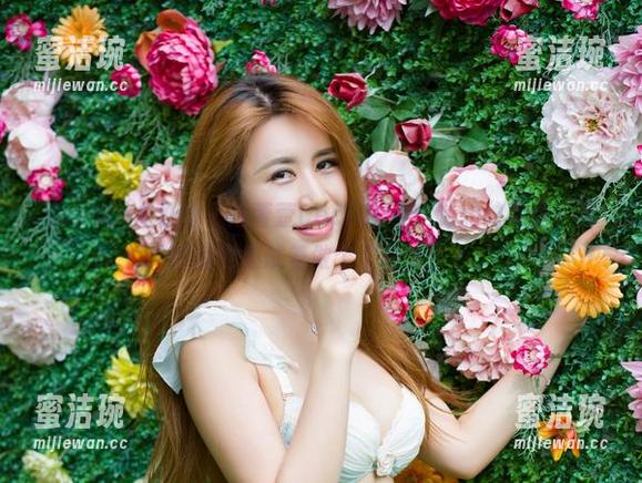 YouWu尤物馆-陆萱萱Cecilia YouWu尤物馆 - 陆萱萱Cecilia与定制豹纹写真,可能我也想试着做个“豹女”?