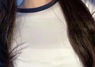 yuuhui玉汇的女孩图包，更新啦！心中蹦跶的小雀跃，有种莫名的期待…