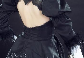 丽柜 – 一键下载美图，黄芬的美脚竟能让小心脏冒泡！这也太有趣了吧？