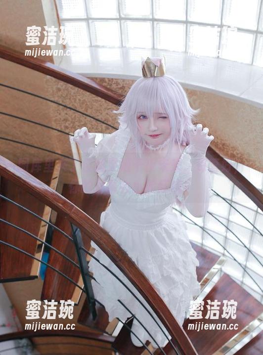 千夜未来 图库里来了位幽灵姬千夜未来,保管好,你的屏幕会小脸红哦!