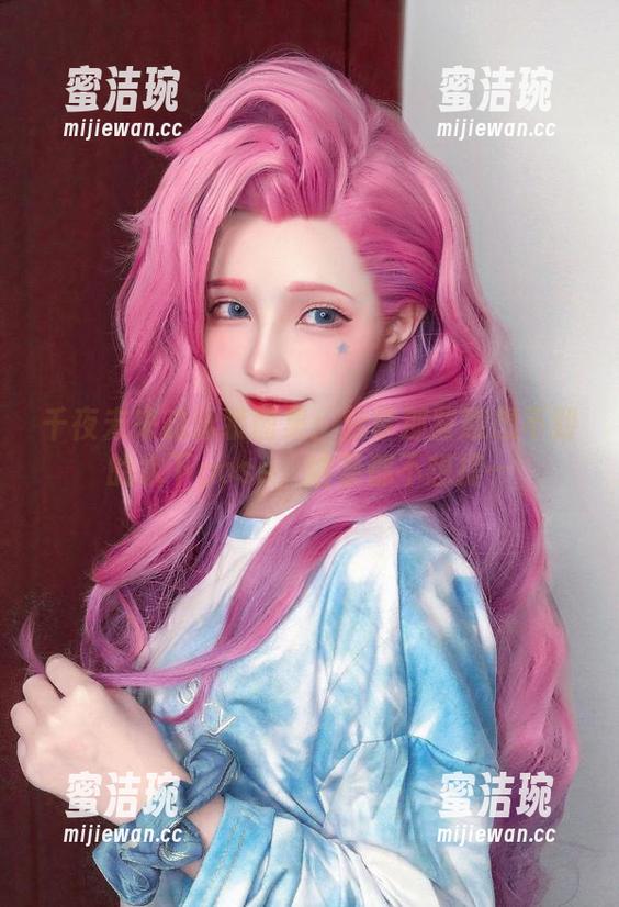 千夜未来 千夜未来的泳装图集:分享那些意想不到的水下pose,结果都不想提…
