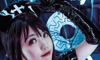啊日日_Ganlory的白色，套图中有种说不清的魅惑，下载之后独自品味吧！