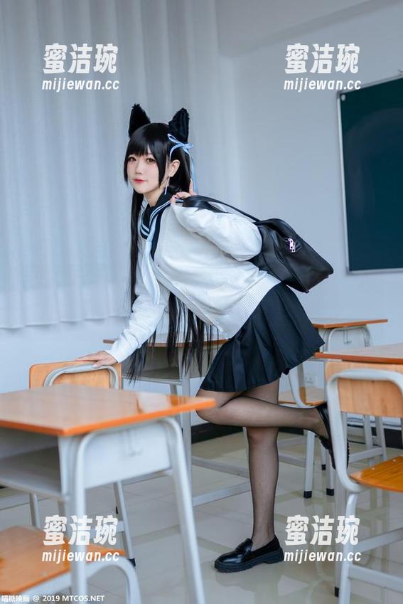 喵糖映画 喵糖映画-精选图像白色体操服,有没有发现?这衣服连空气都变得青春洋溢了!