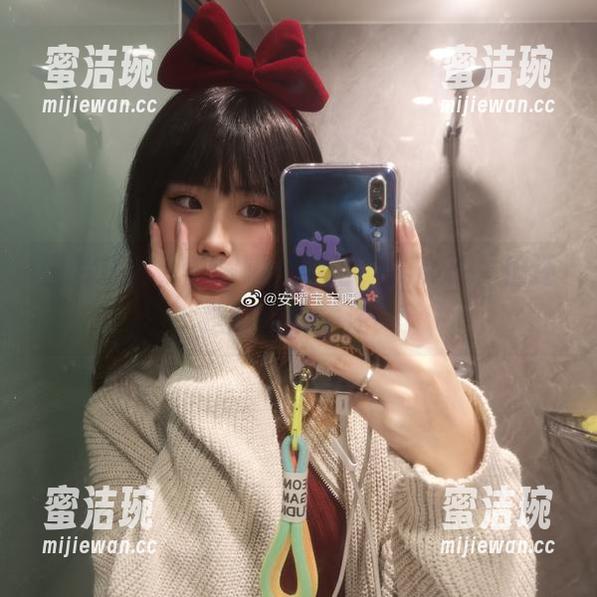 安曜曜 图片精选,安曜曜放学后,扎心了,但还是想继续关注!