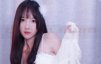 无圣光下的小小奶瓶儿，厨房也能变身超模