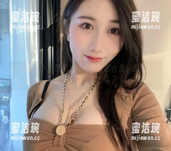 微密圈 - 小玉吃果冻的绑带胶衣合集：我可能要重新定义“紧身”了