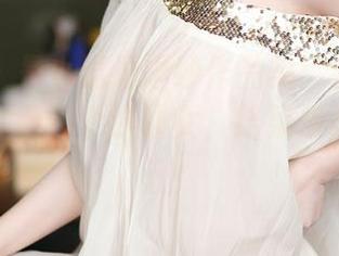 尤蜜荟 – 是小逗逗婚纱作品集：看我如何把婚纱穿得像个小仙女，结果却是个小小丑！