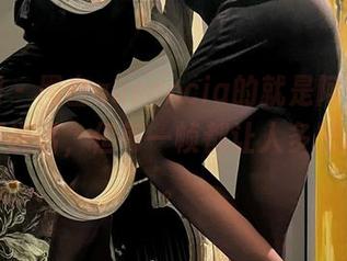 微密圈 – 黑白ausencia的就是阿朱啊，照片不说话，但每一帧都让人多想点什么。