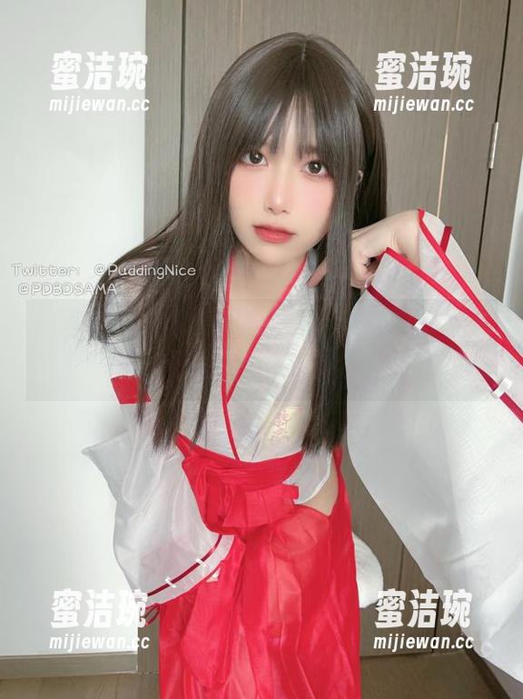布丁大法 向着资源奔跑,布丁大法的蕾丝美图不间断上线。