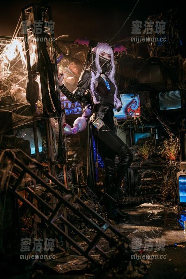 希希_啾 希希_啾的全套礼服,原图看起来比鞋子还重要,让我想开一个奇怪的脑洞…