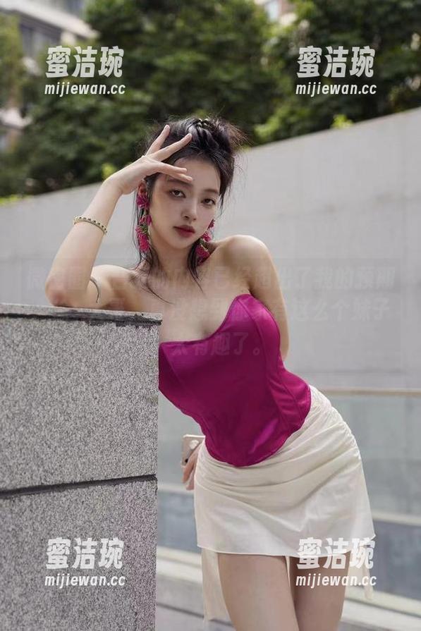 微密圈 - 合集的内容已经超出了我的预期，徐珺大哥，真没想到你家有这么个妹子，太有趣了。