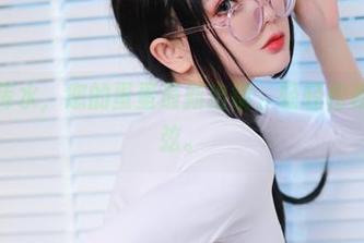 黑丝死库水，您的蛋蛋最新出镜，轻轻松松撩拨心弦。