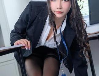 奶牛作品分享，抱走莫子aa想干嘛？