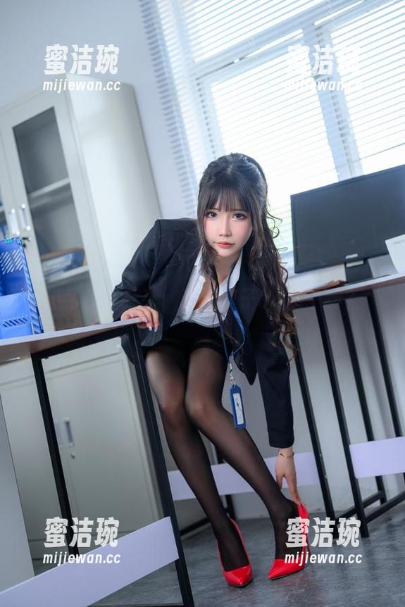 抱走莫子aa 奶牛作品分享,抱走莫子aa想干嘛?