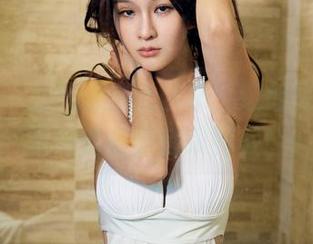 推女郎 – 当礼服遇上曾水，这组写真精选里竟然有些刺眼的美！