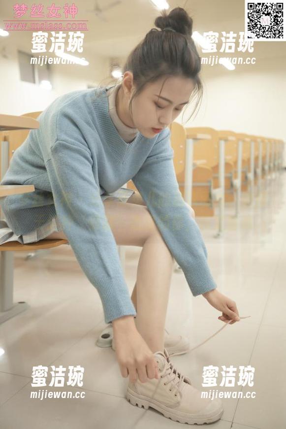 梦丝女神-张灵儿 梦丝女神 - 分享张灵儿的居家图片,钟情于这种‘懒散’态度的你,肯定喜欢