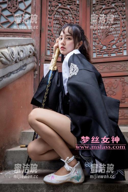 梦丝女神 - 苏柔的私房图包，剧情发展到关键时刻，呼！这也太刺激了。