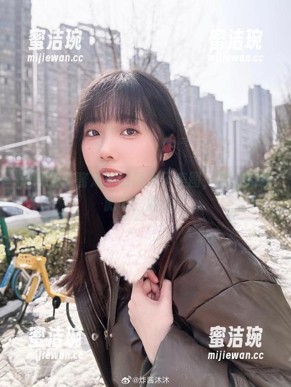 炸酱沐沐 沉迷于炸酱沐沐的黑太子美图,说好的减肥呢?胖了!