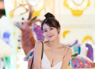 爱蜜社 – 内衣合集，张思允Nice的穿搭是想要给人一种挑逗感吗，我来了我来了！