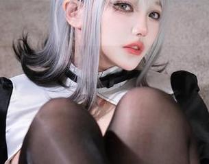 黑长直堪比魔法，狐洛洛子清纯美图合集让人目瞪口呆！