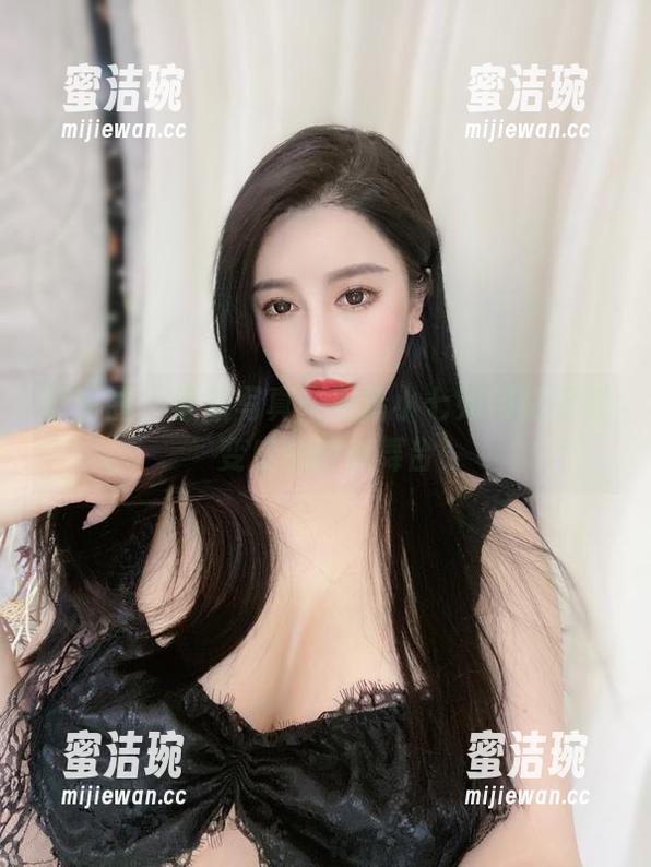 猪小七 微密圈 - 最新写真:看猪小七如何把厨房变成她的小舞台