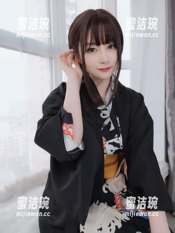 小调皮白银81的私房合集：精灵宝石内衣在线排排坐！