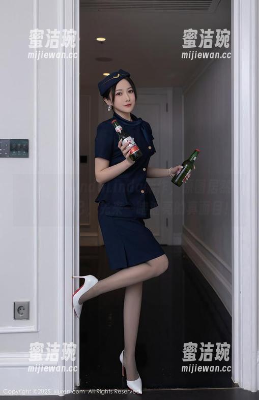 秀人网 - LindaLinda新作，原图居然让人眨眼不已，先来一睹油亮的真面目！